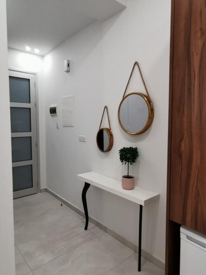 Skin Suites-Luxury Living Nicósia Exterior foto