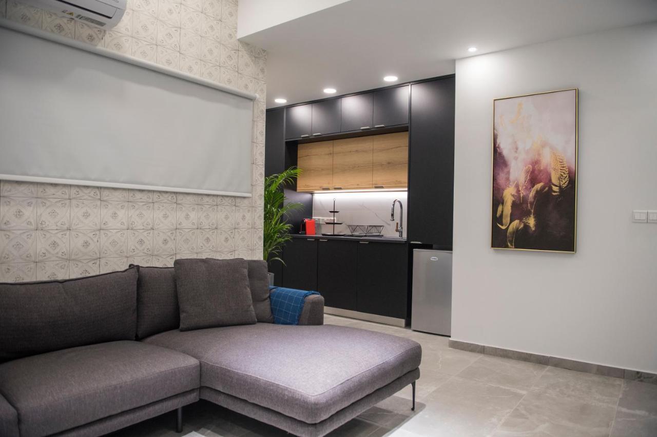 Skin Suites-Luxury Living Nicósia Exterior foto