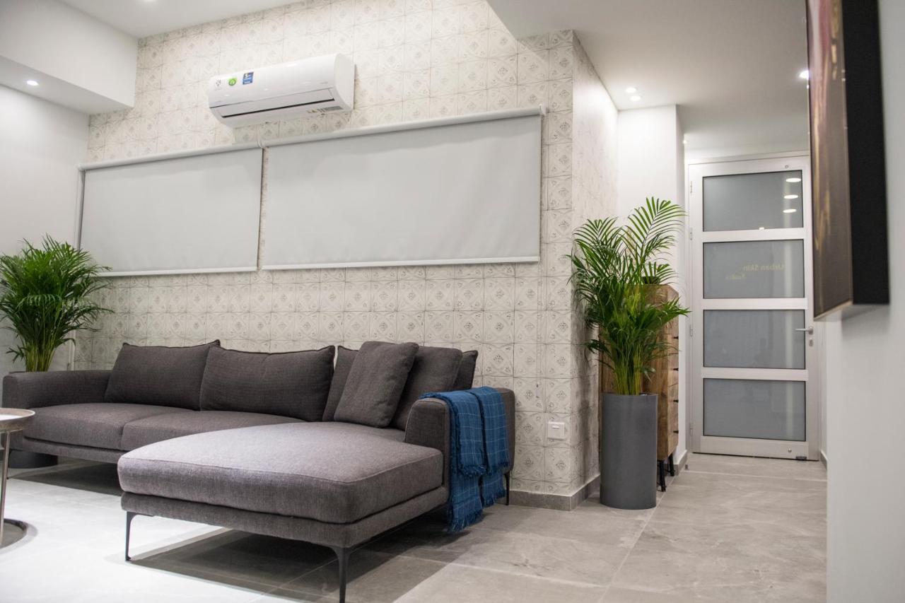 Skin Suites-Luxury Living Nicósia Exterior foto